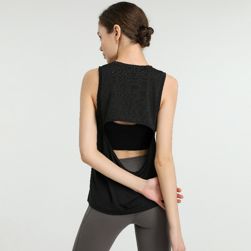 sleveless good quality black yoga top